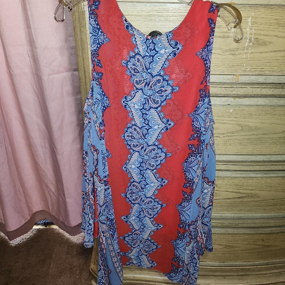 Shirt - Picture 3 of 4